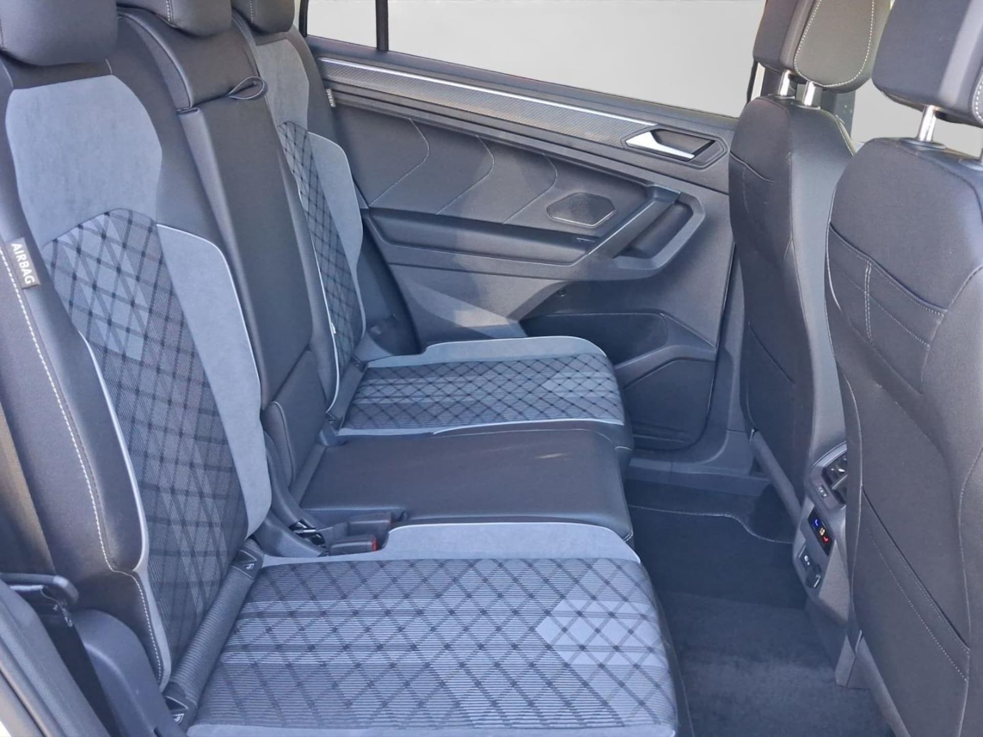 Volkswagen Tiguan Allspace R-Line