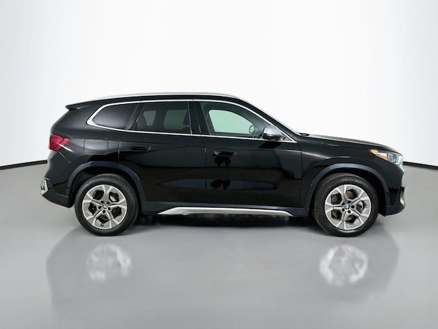 2023 BMW X1