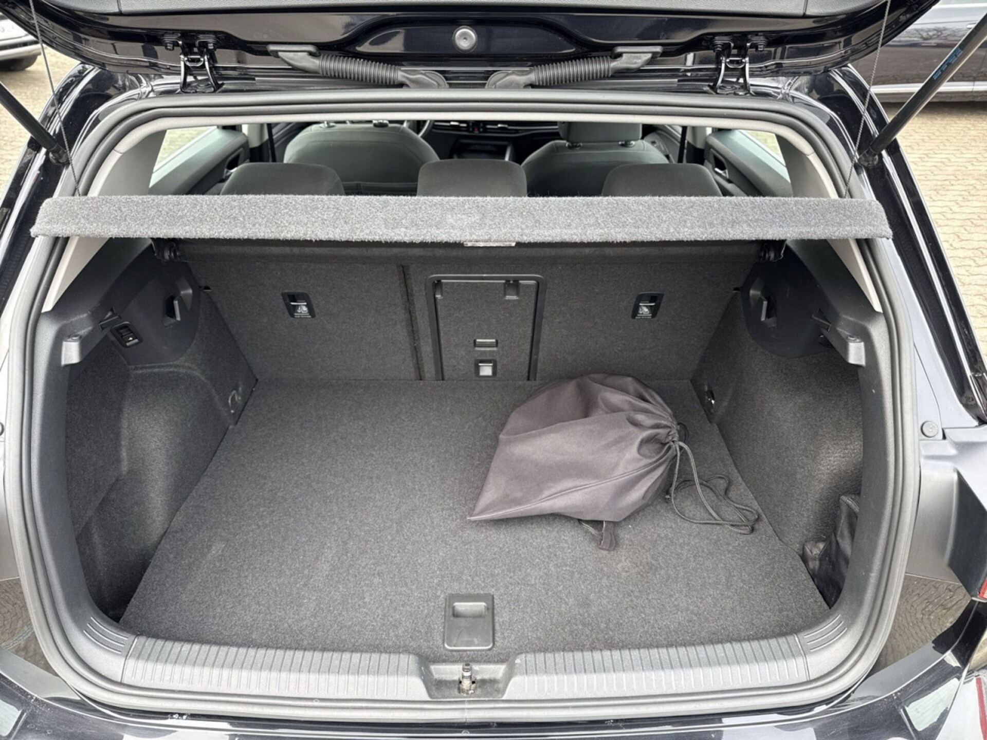 Volkswagen Golf Style