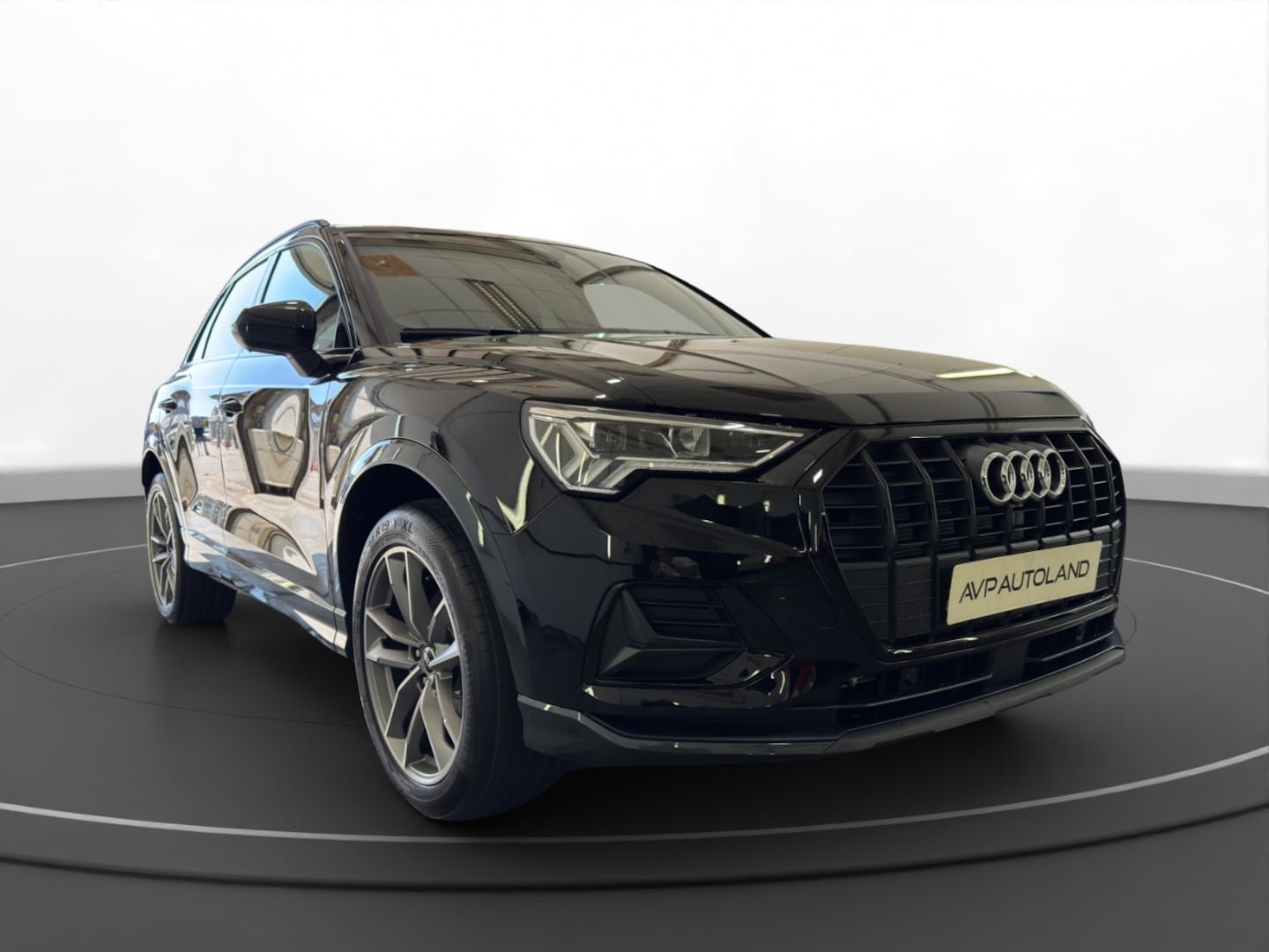 Bild über Audi Q3 TDI 110 kW S tronic - für weitere Informationen kontaktieren Sie den Audi Partner