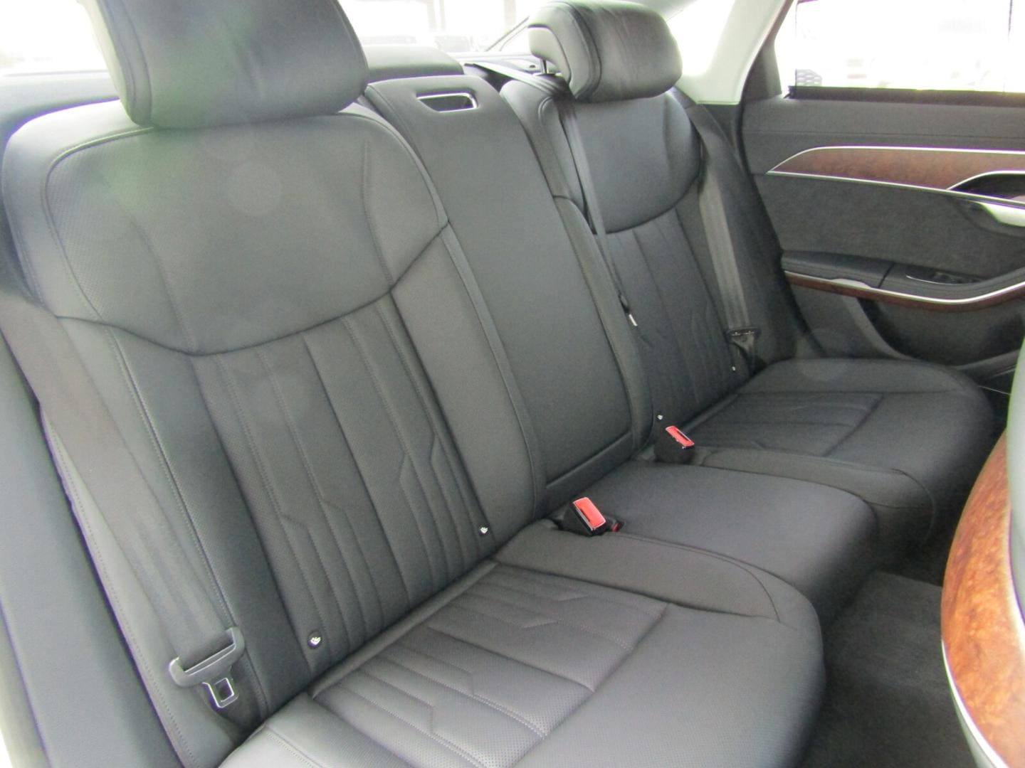 Audi A8 55 TFSI quattro 250(340) kW(PS) tiptronic for more details contact your dealer