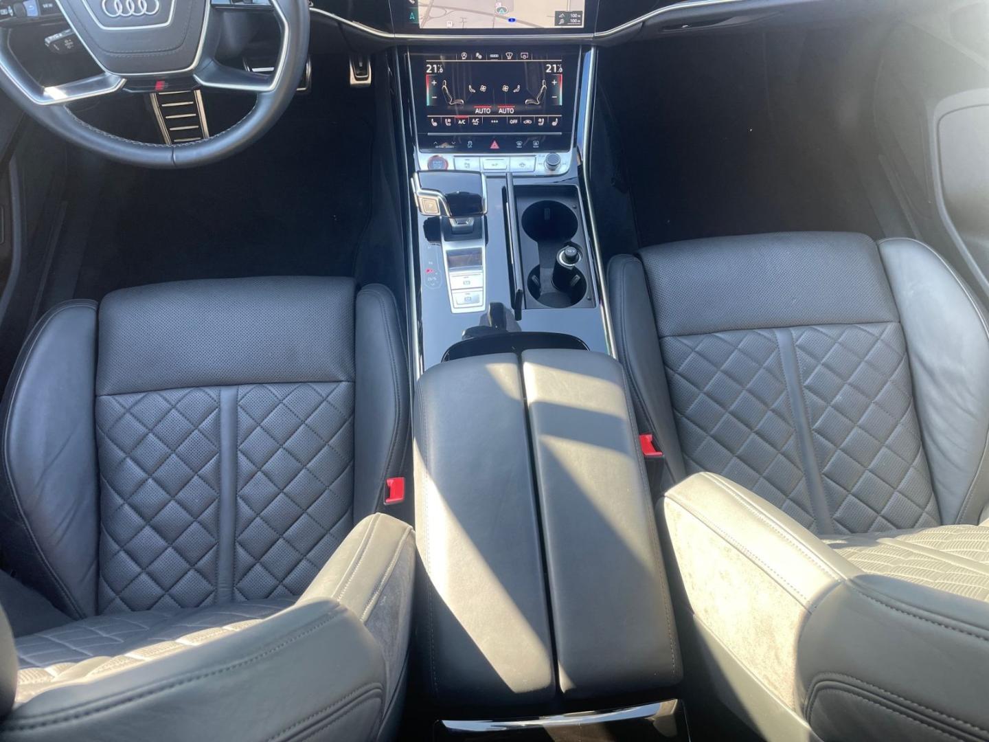 Image about Audi S8 TFSI quattro tiptronic
