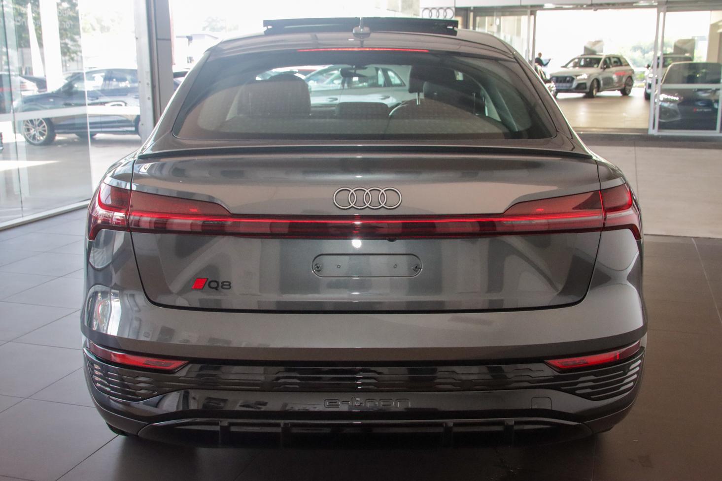Audi Q8 Sportback e-tron