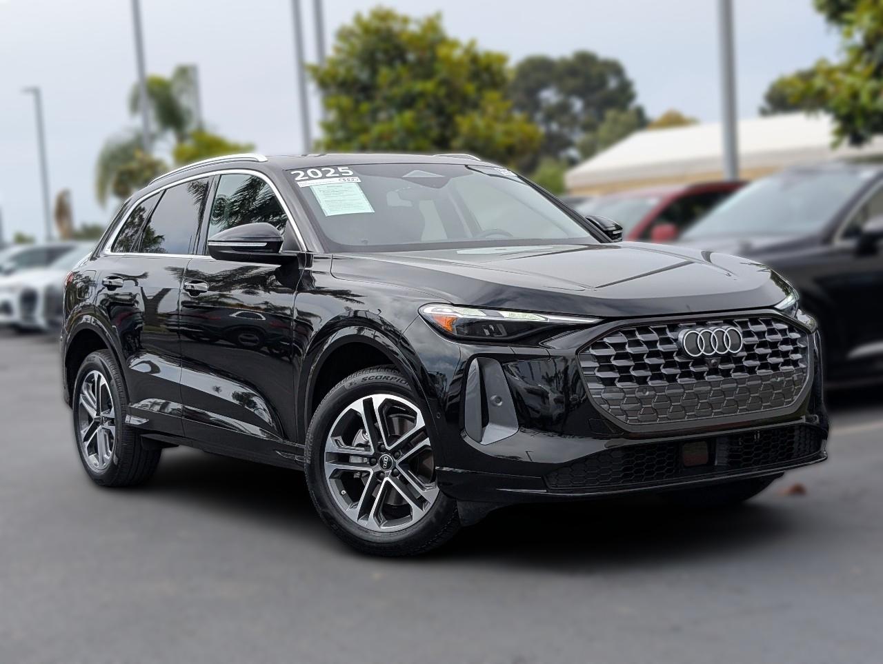 2025 Audi Q5 40 Premium's photo