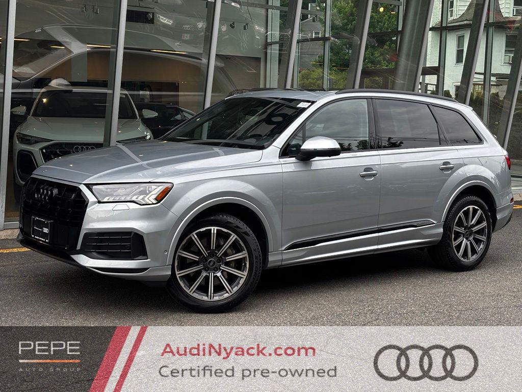 2024 Audi Q7 45 Premium Plus quattro Tiptronic's photo