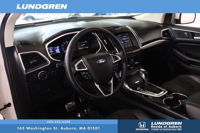 2016 Ford Edge