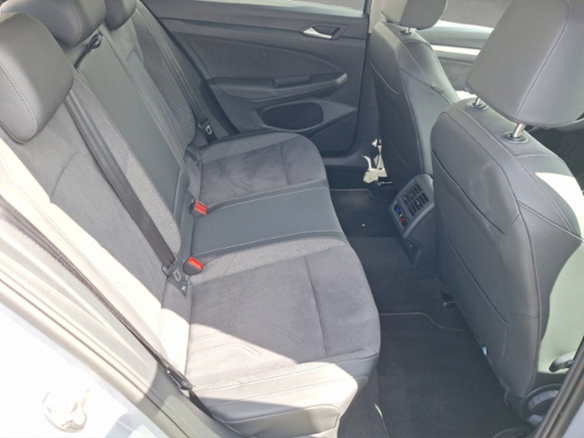 Volkswagen Golf Variant Style