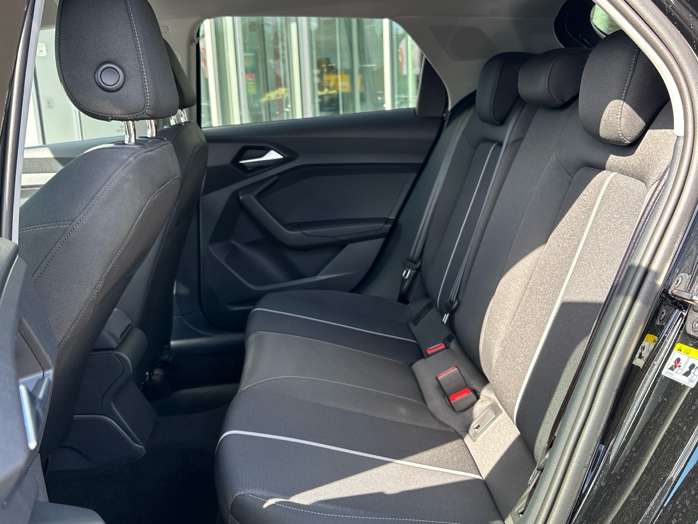 Bild über Audi A1 Sportback advanced 30 TFSI Schaltgetriebe - für weitere Informationen kontaktieren Sie den Audi Partner