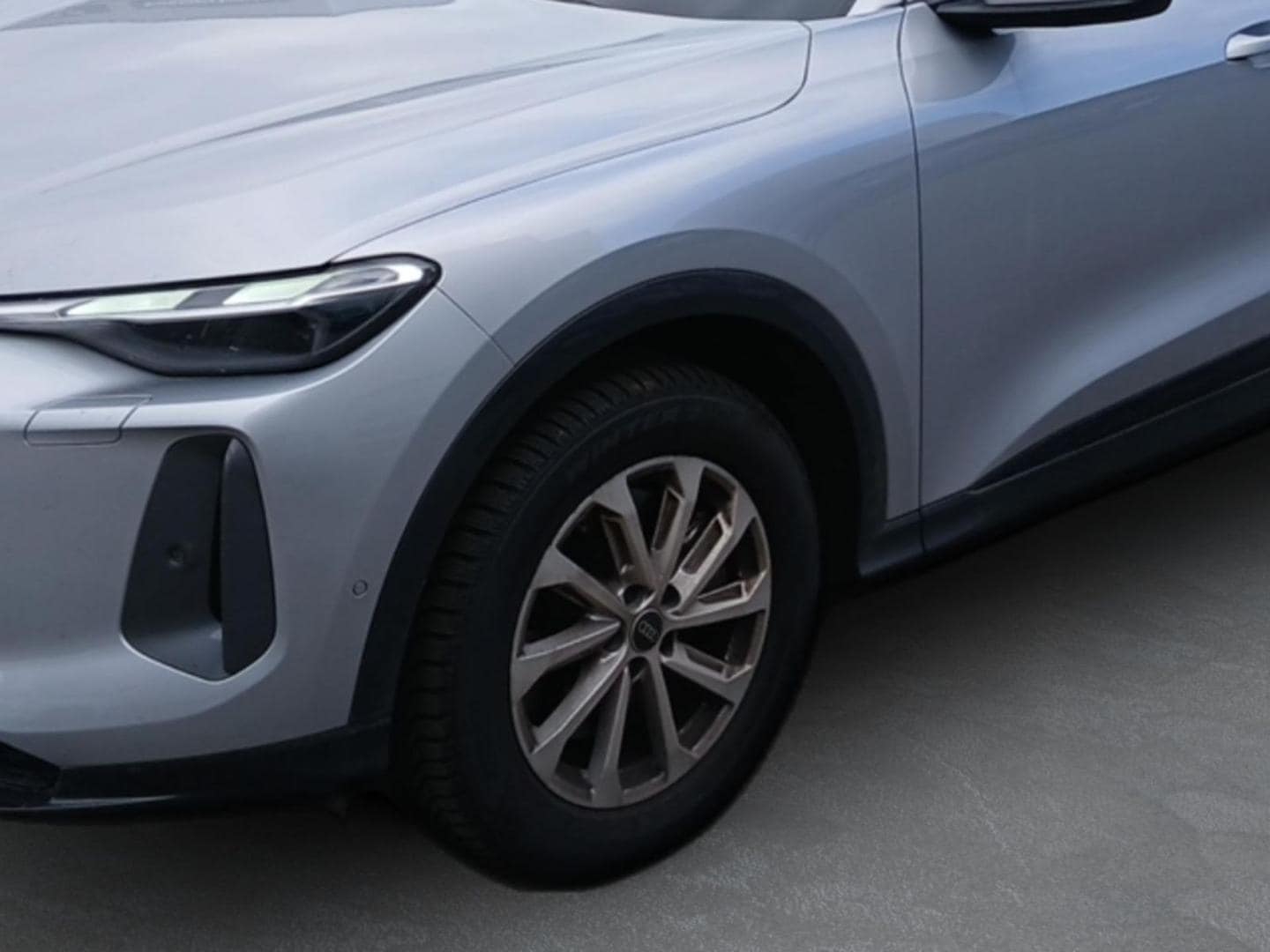 Bild über Audi Q5 Sportback TDI quattro 150 kW S tronic - für weitere Informationen kontaktieren Sie den Audi Partner