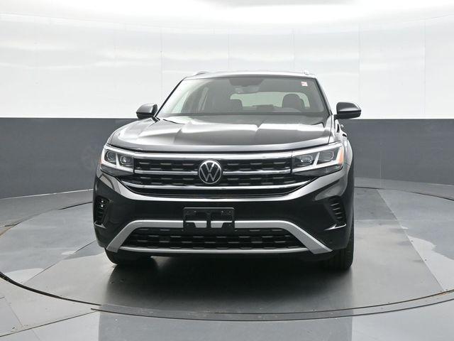 Used 2023 Volkswagen Atlas Cross Sport SE w/Tech with VIN 1V2HC2CA5PC224673 for sale in Kansas City