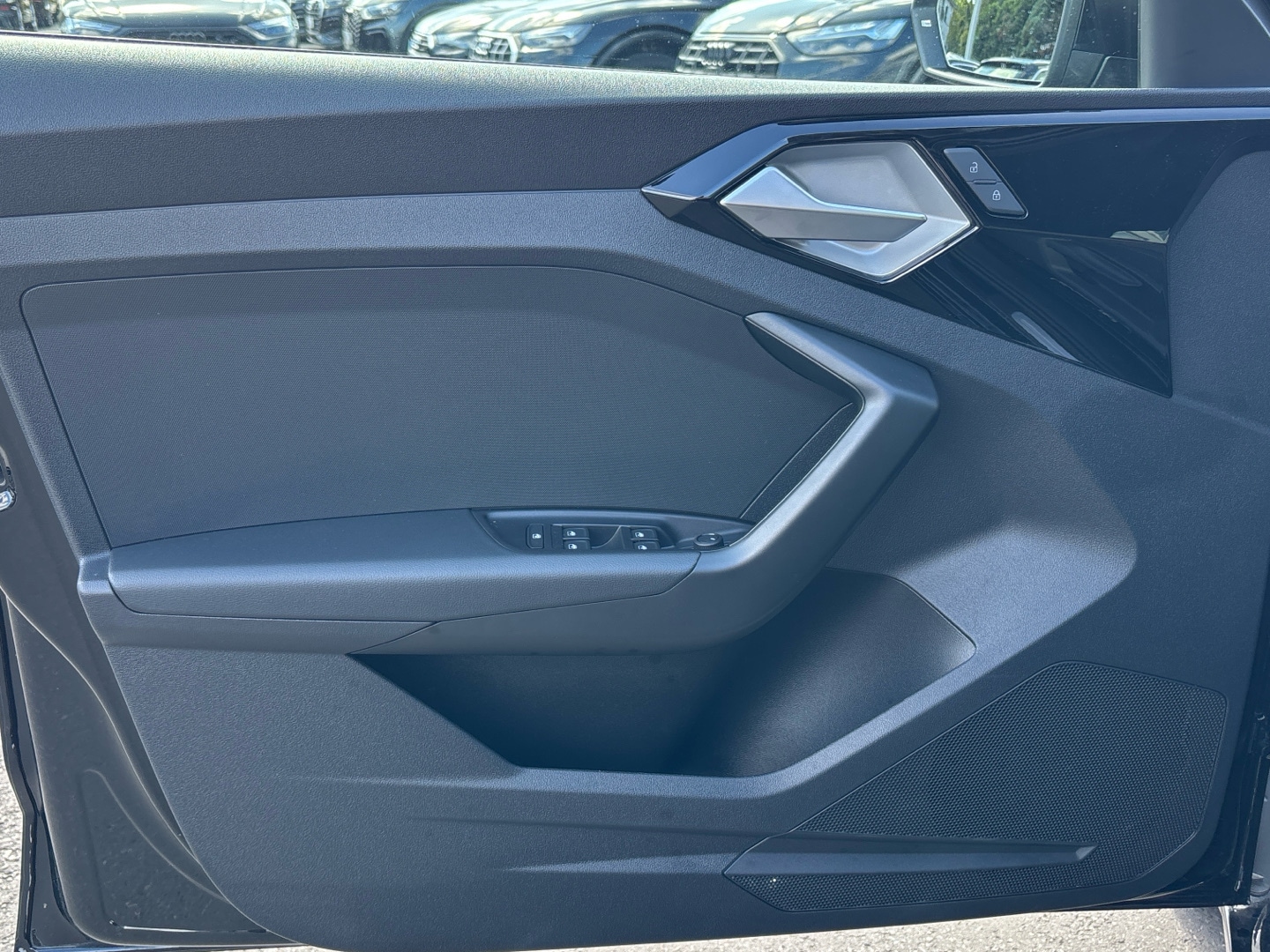 Bild über Audi A1 Sportback advanced 30 TFSI Schaltgetriebe - für weitere Informationen kontaktieren Sie den Audi Partner