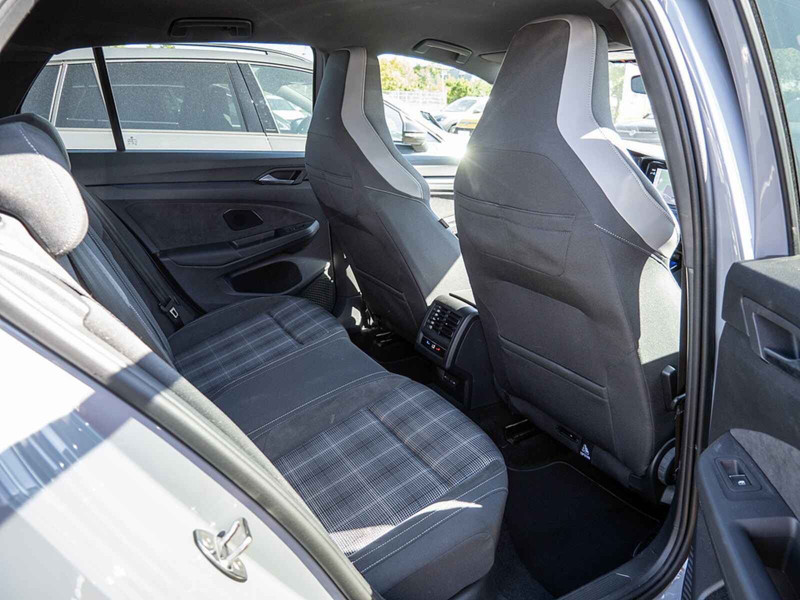 Volkswagen Golf – Bild 4