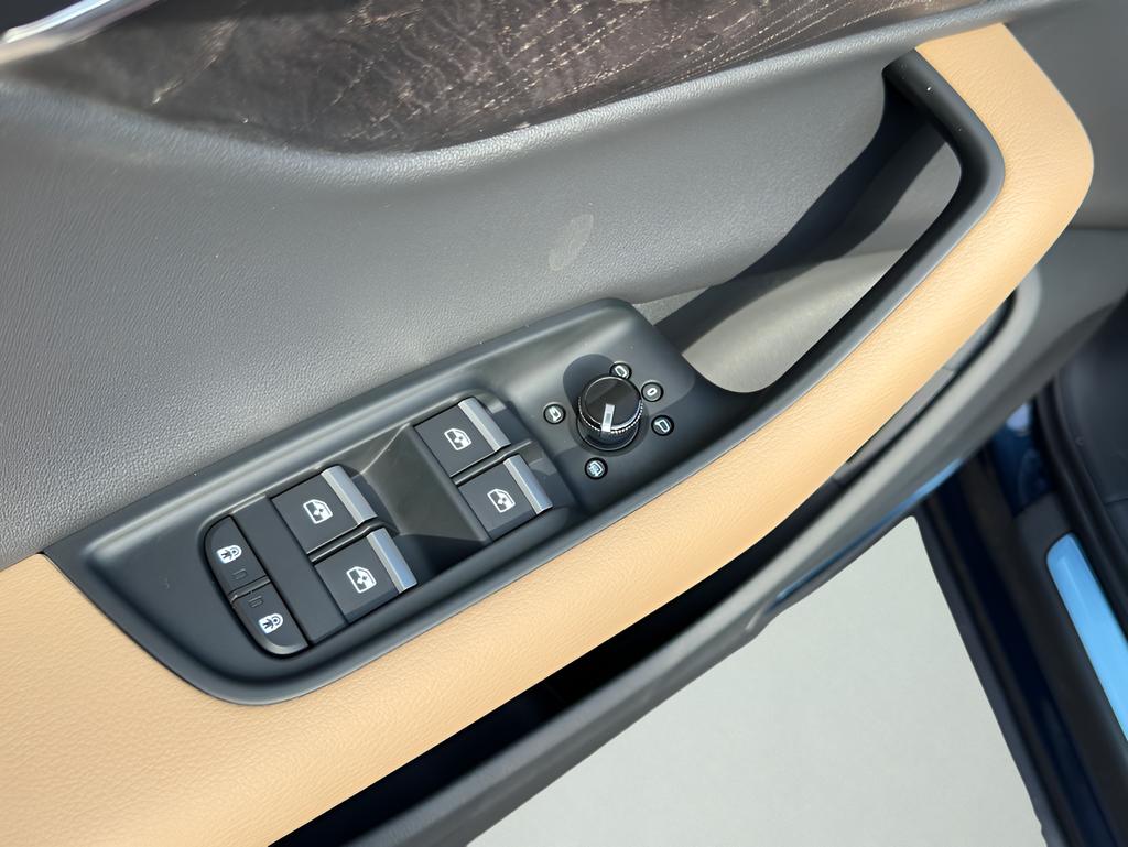 2026 Audi Q7 Premium - Photo 10