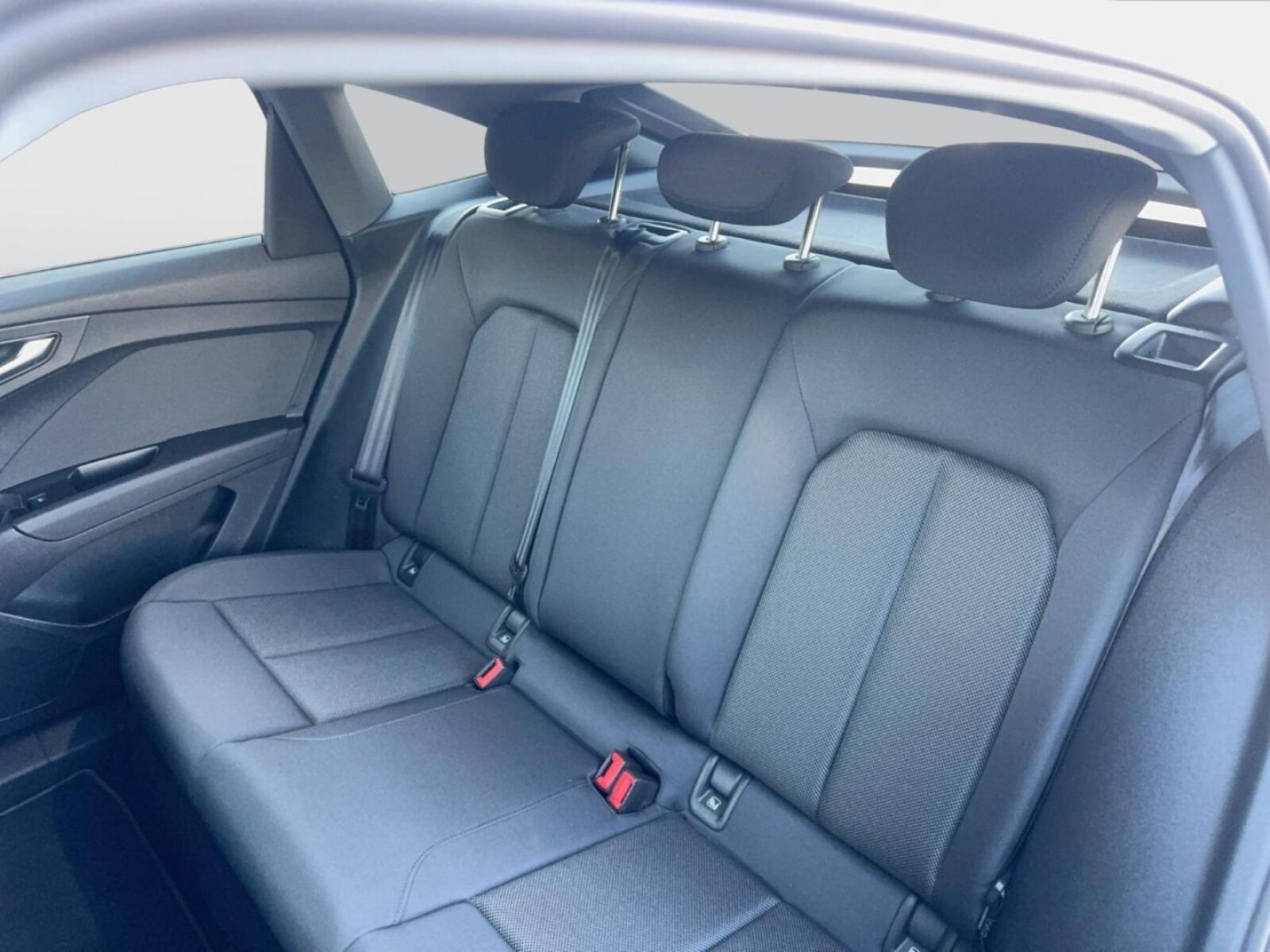 Audi Q4 Sportback e-tron – Bild 13