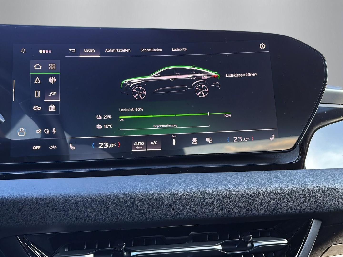 Bild über Audi Q6 Sportback e-tron e-tron - für weitere Informationen kontaktieren Sie den Audi Partner