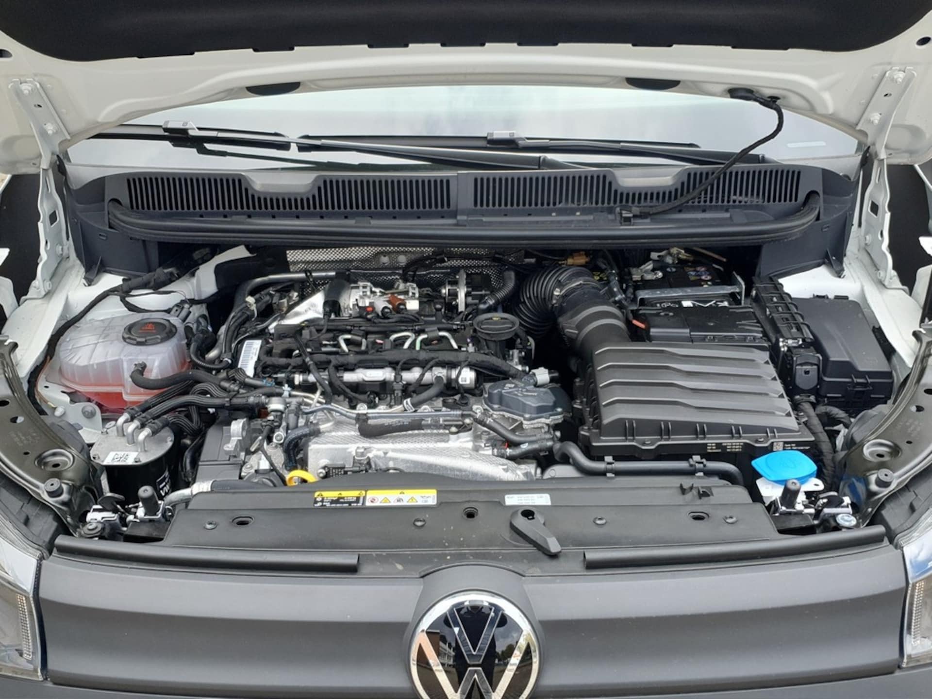 Volkswagen Caddy Basis-Modell
