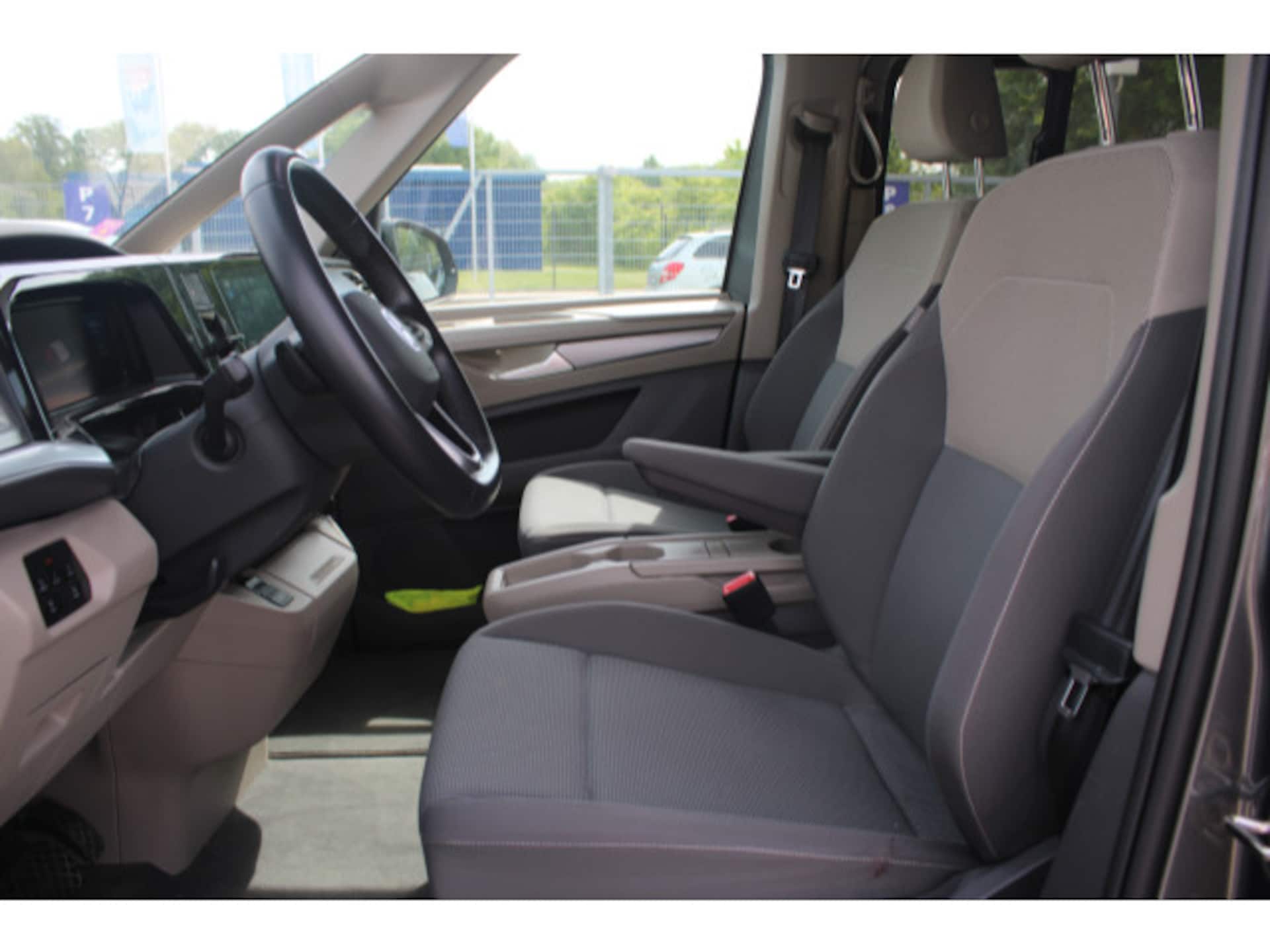 Volkswagen Multivan Life