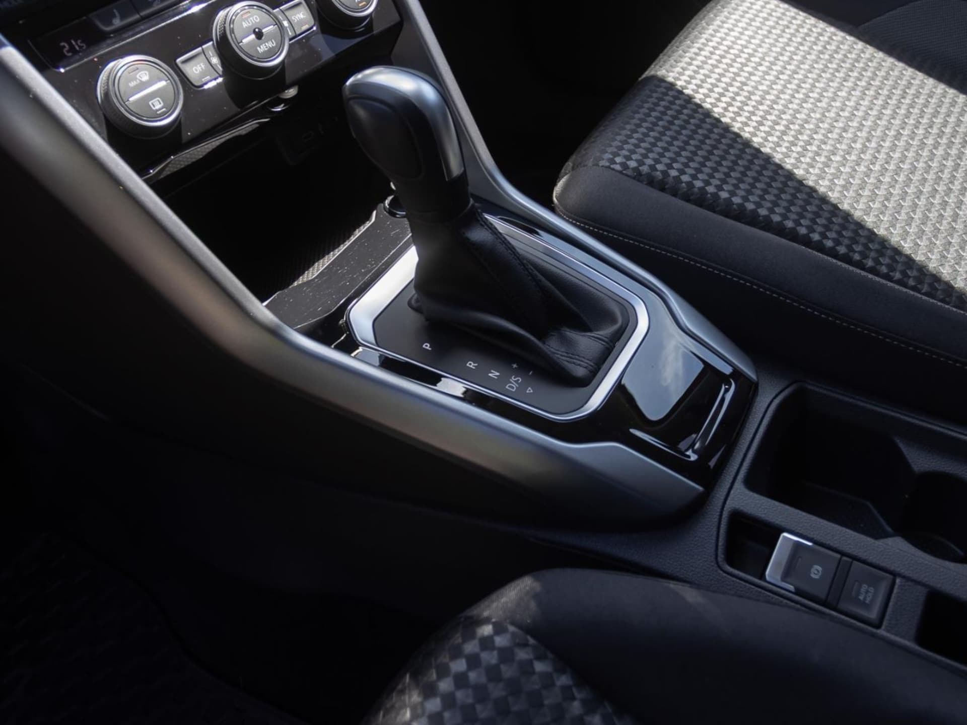 Volkswagen T-Roc Active