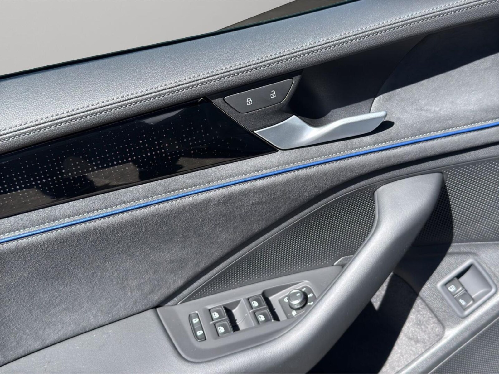 Volkswagen Passat – Bild 13
