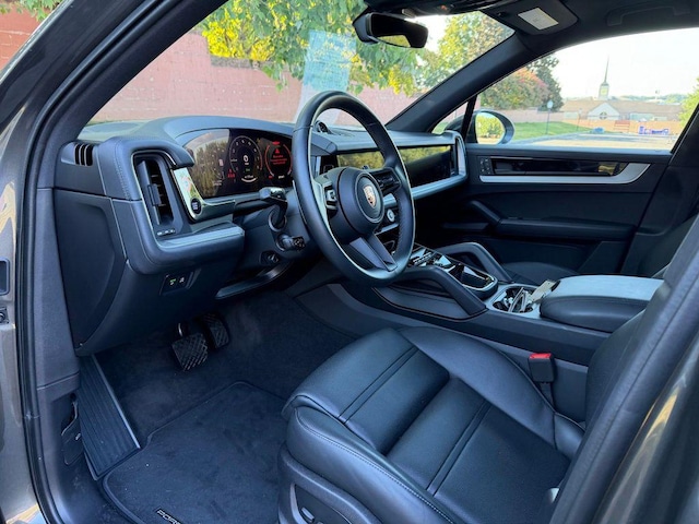 2026 Porsche Cayenne E-Hybrid Coupe