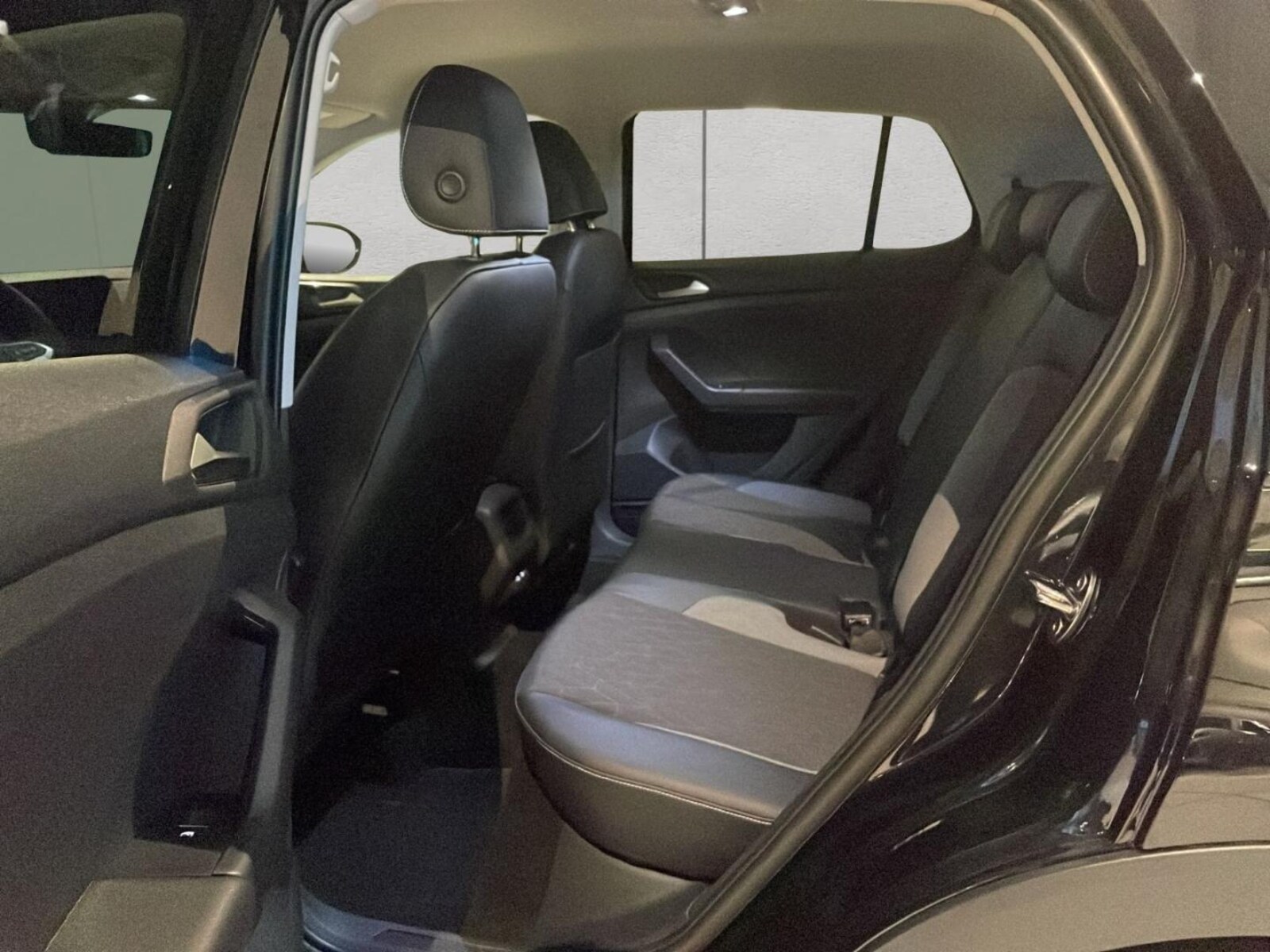 Volkswagen T-Cross – Bild 18