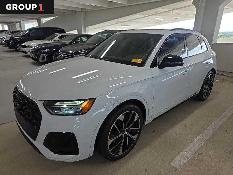2023 Audi SQ5 Premium Plus's photo