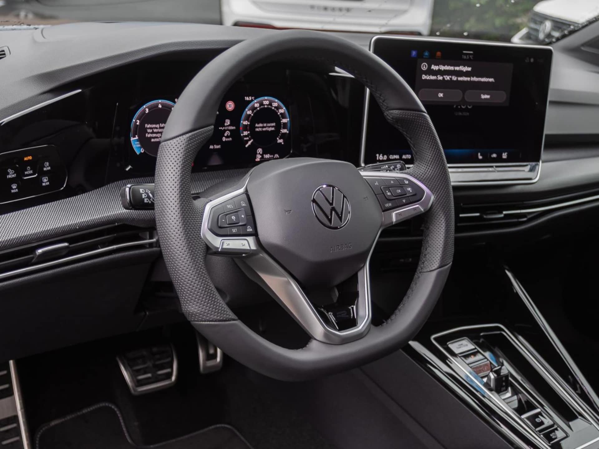 Volkswagen Golf R-Line