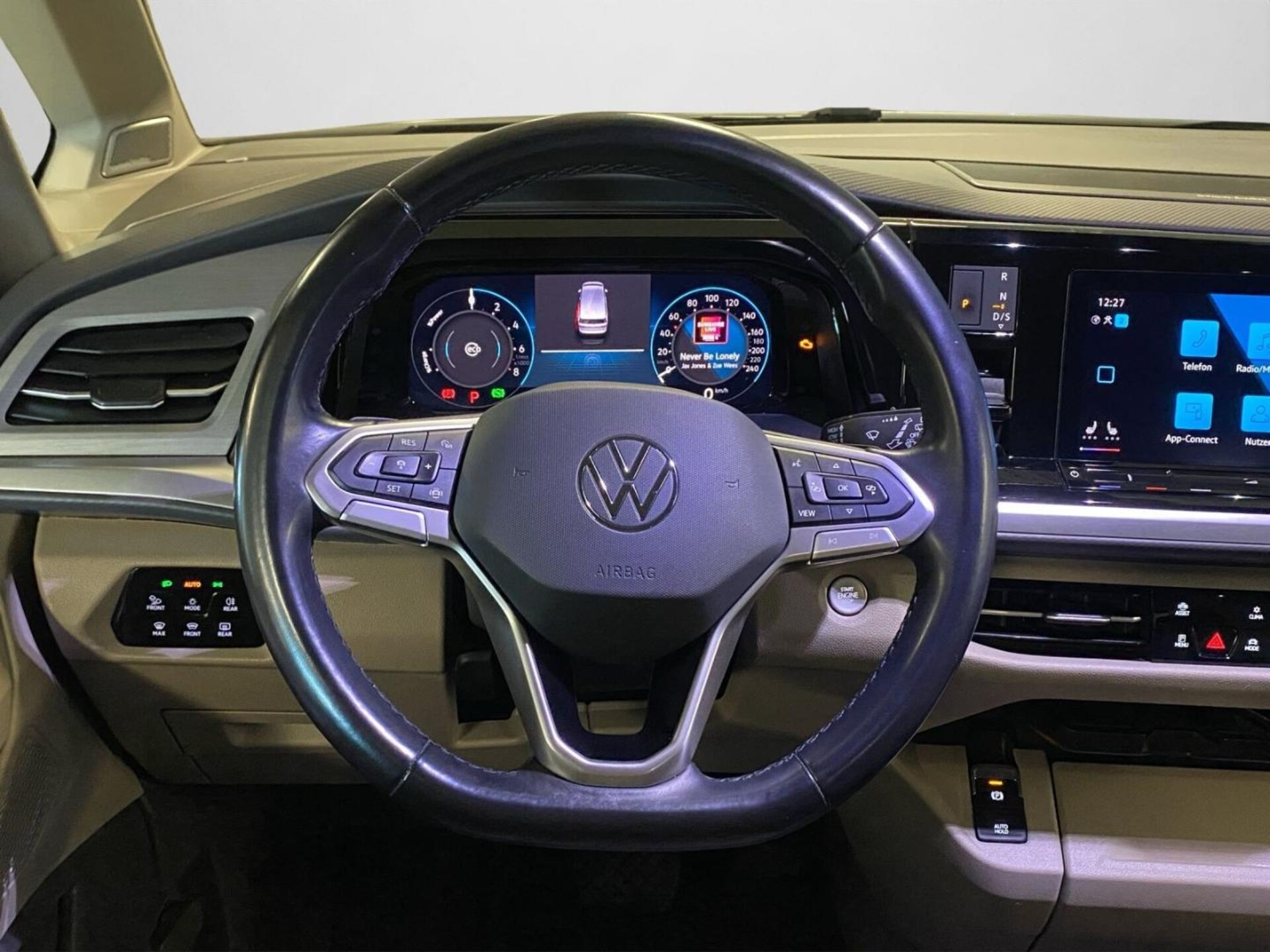 Volkswagen Multivan Life