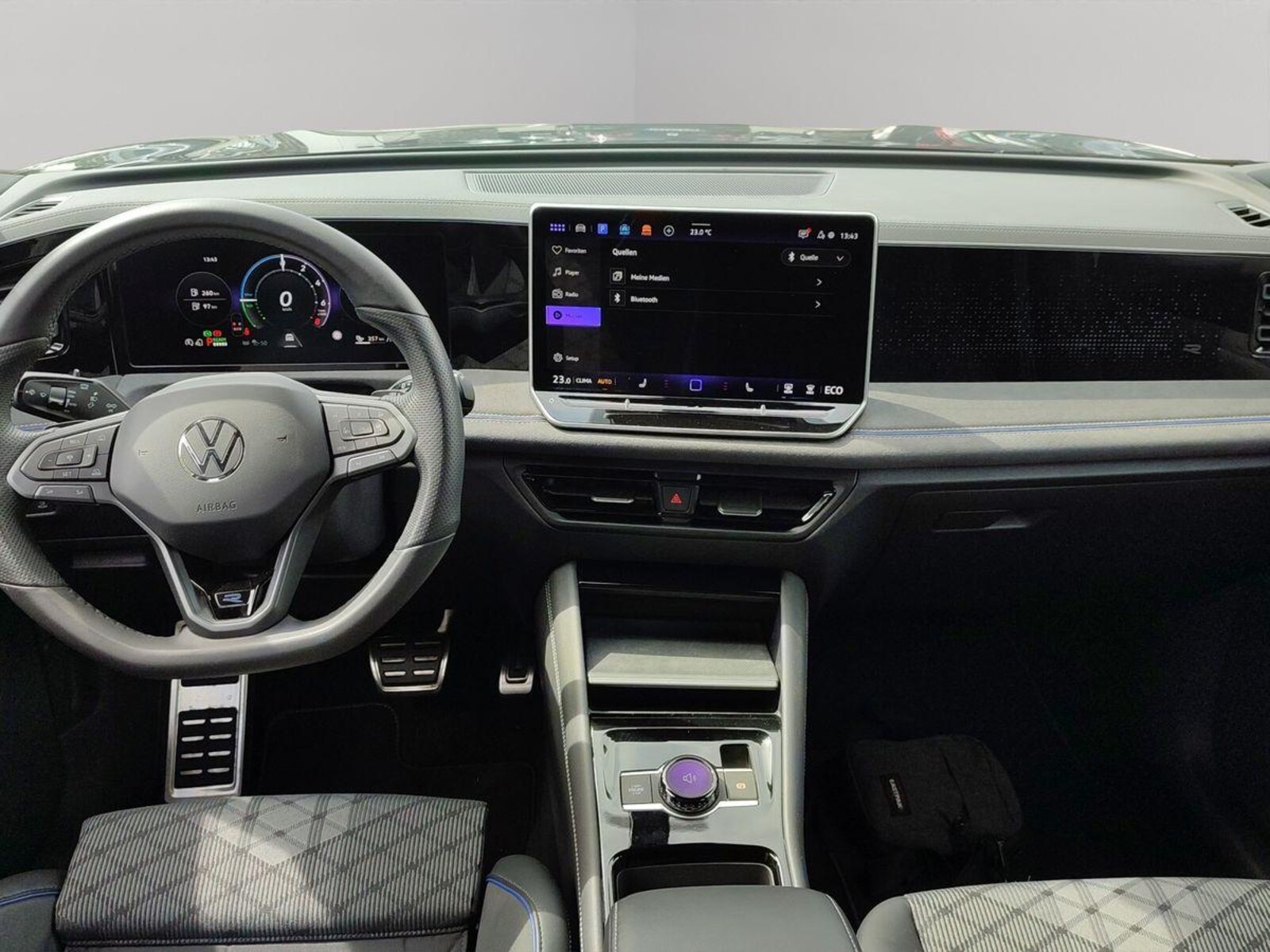 Volkswagen Tiguan – Bild 14