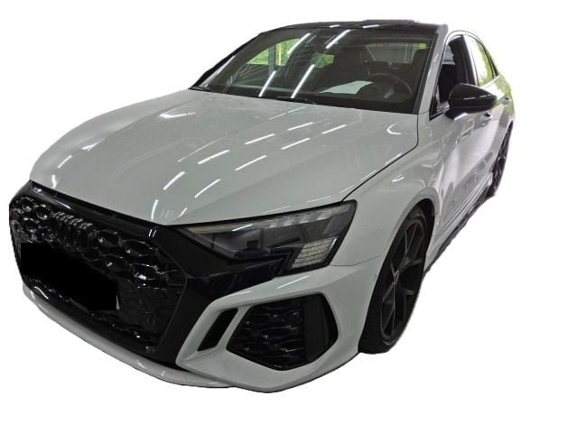 Image about Audi RS 3 Limousine TFSI quattro S tronic