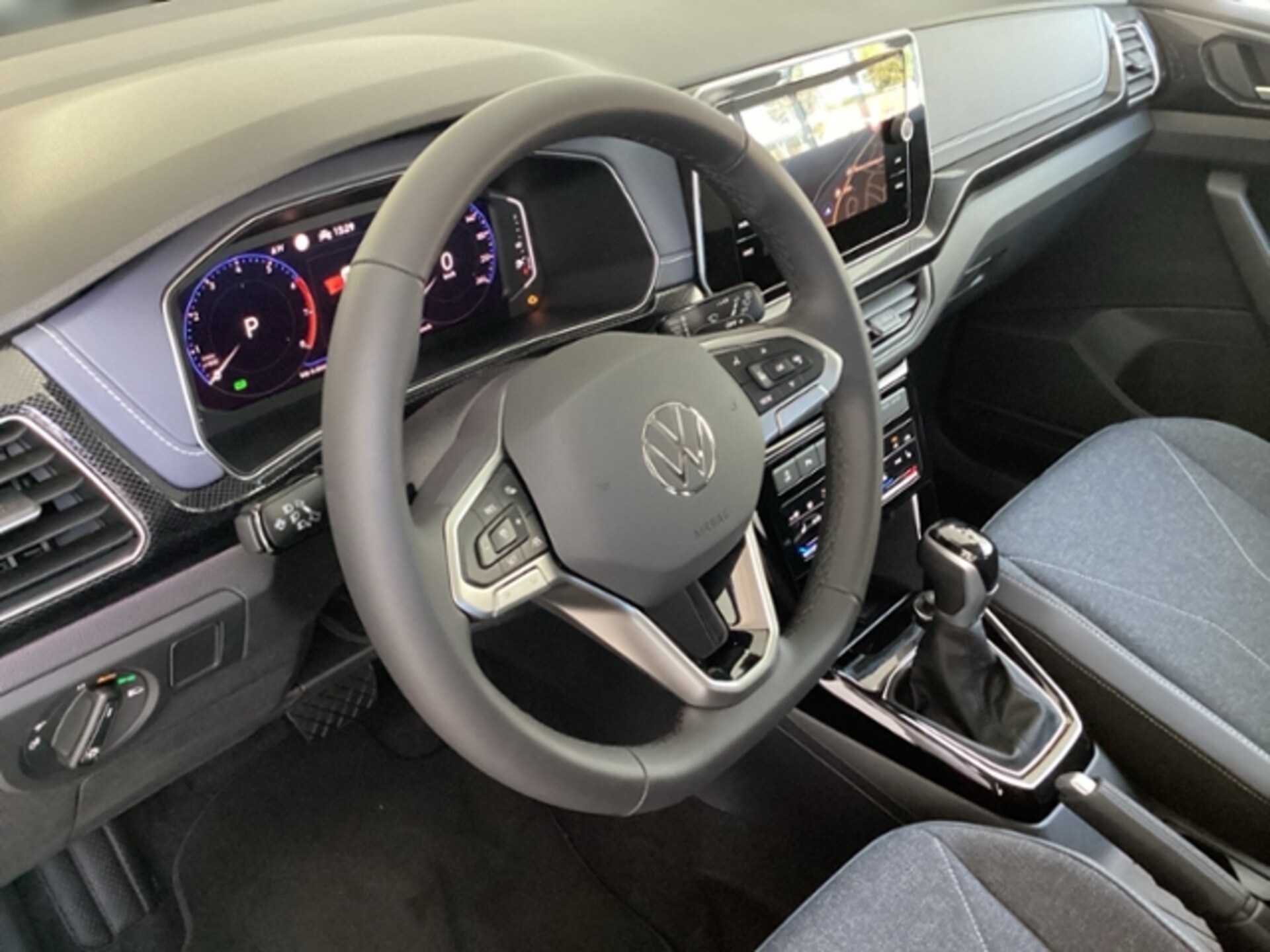 Volkswagen T-Cross Style