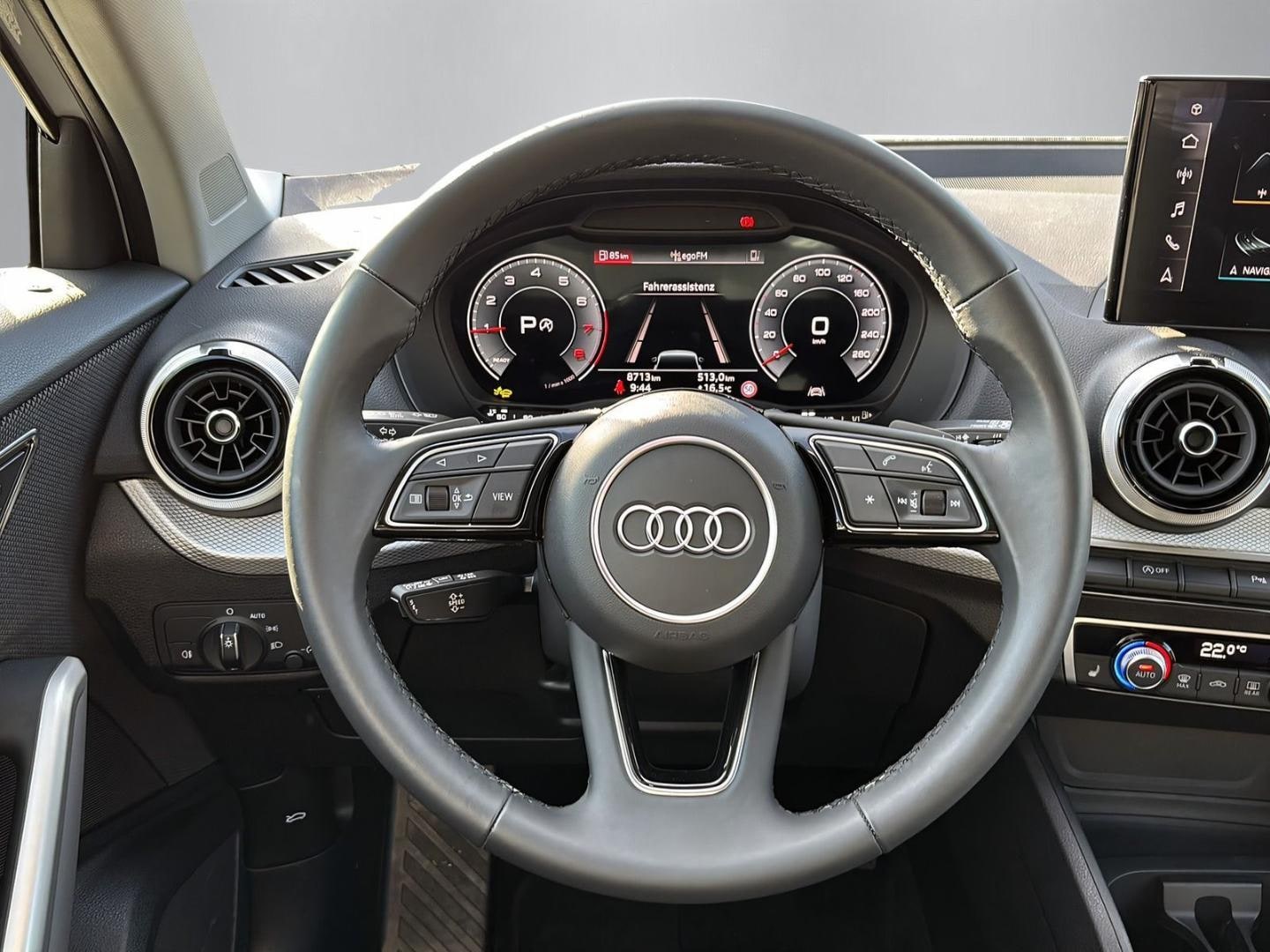 Bild über Audi Q2 S line 35 TFSI S tronic - für weitere Informationen kontaktieren Sie den Audi Partner