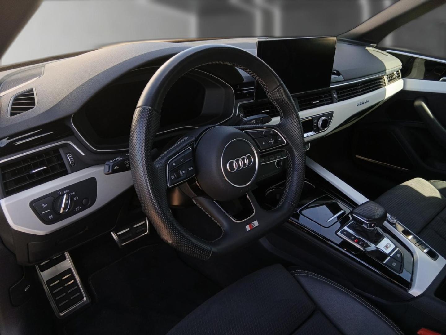 Bild über Audi S5 Cabriolet TFSI quattro tiptronic - für weitere Informationen kontaktieren Sie den Audi Partner
