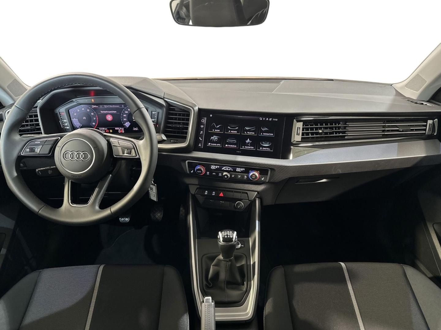 Bild über Audi A1 Sportback advanced 30 TFSI Schaltgetriebe - für weitere Informationen kontaktieren Sie den Audi Partner
