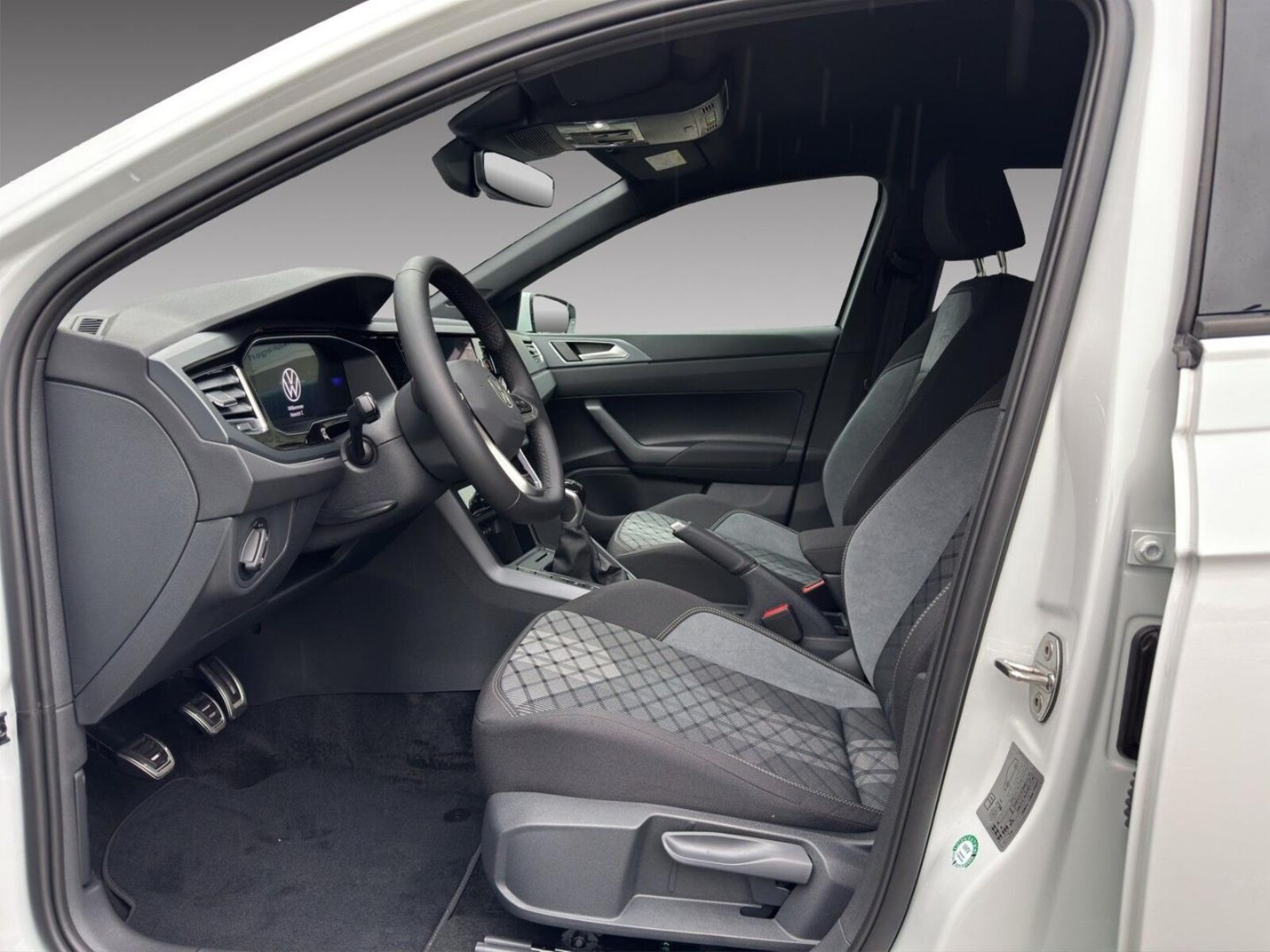 Volkswagen Polo – Bild 11