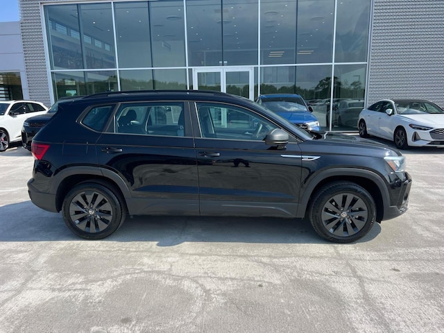 2022 Volkswagen Taos