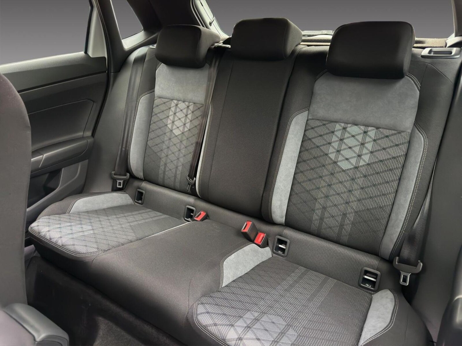 Volkswagen Polo – Bild 13
