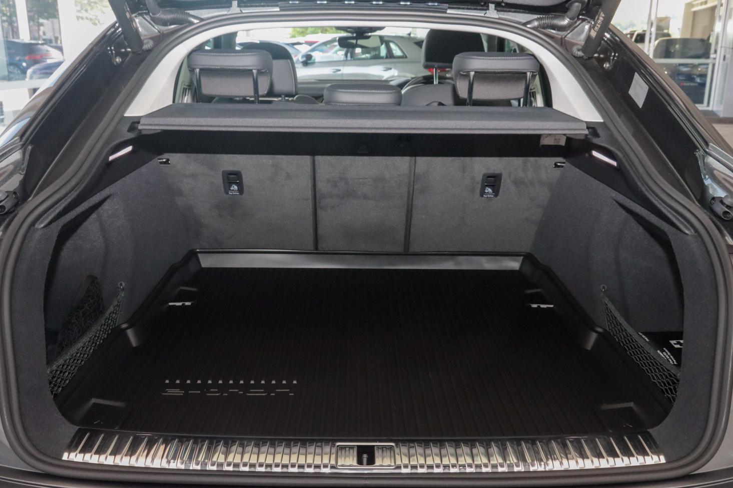 Audi Q8 Sportback e-tron