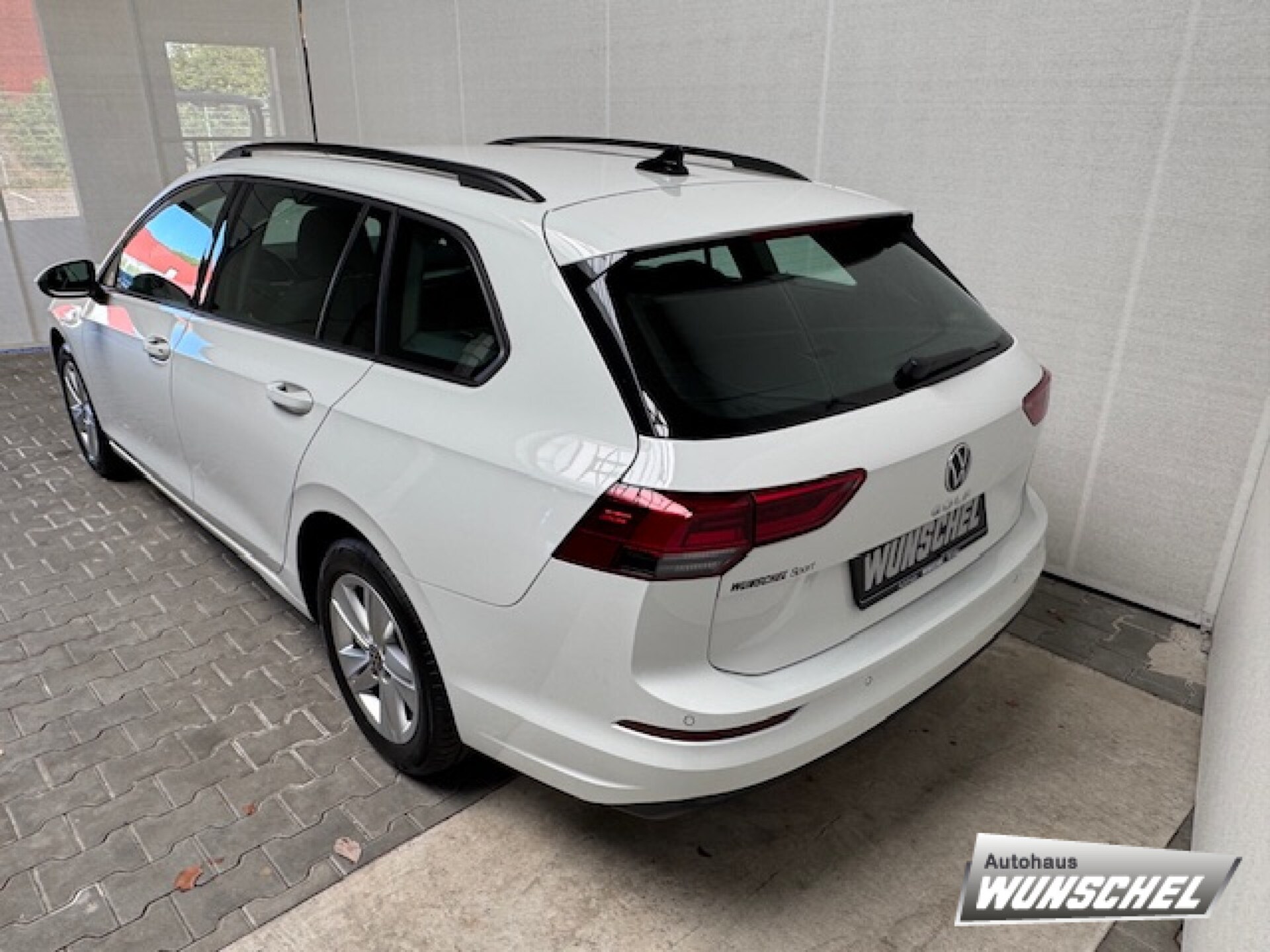 Volkswagen Golf Variant Life