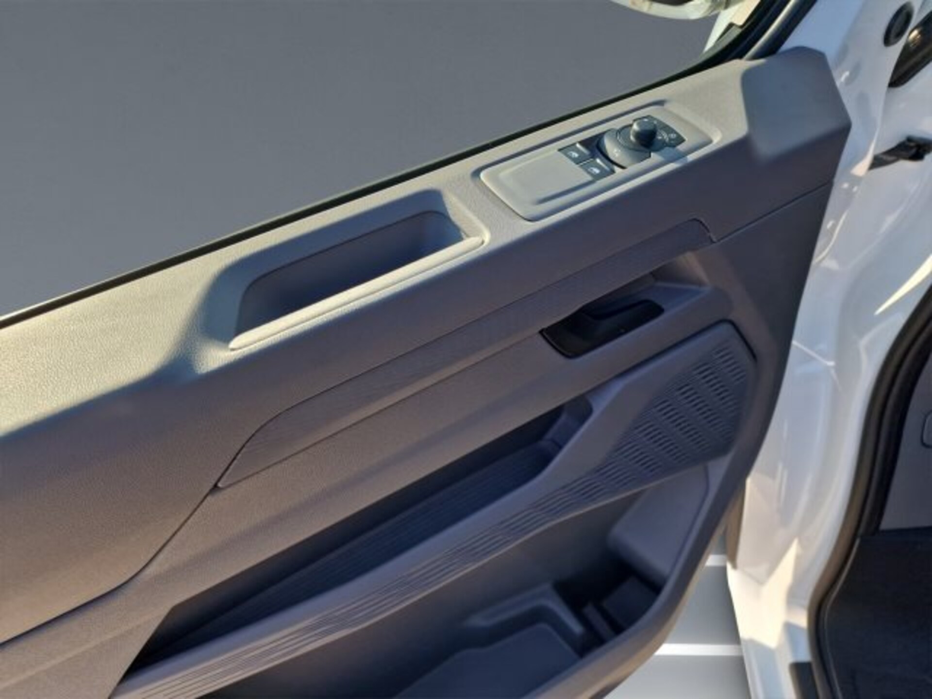 Volkswagen Transporter Kasten kurzer Radstand
