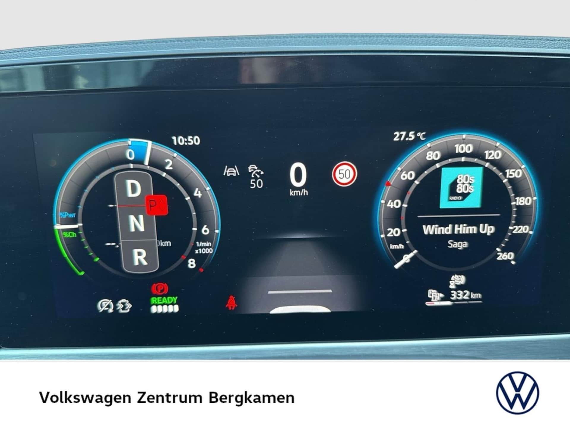Volkswagen Passat Elegance