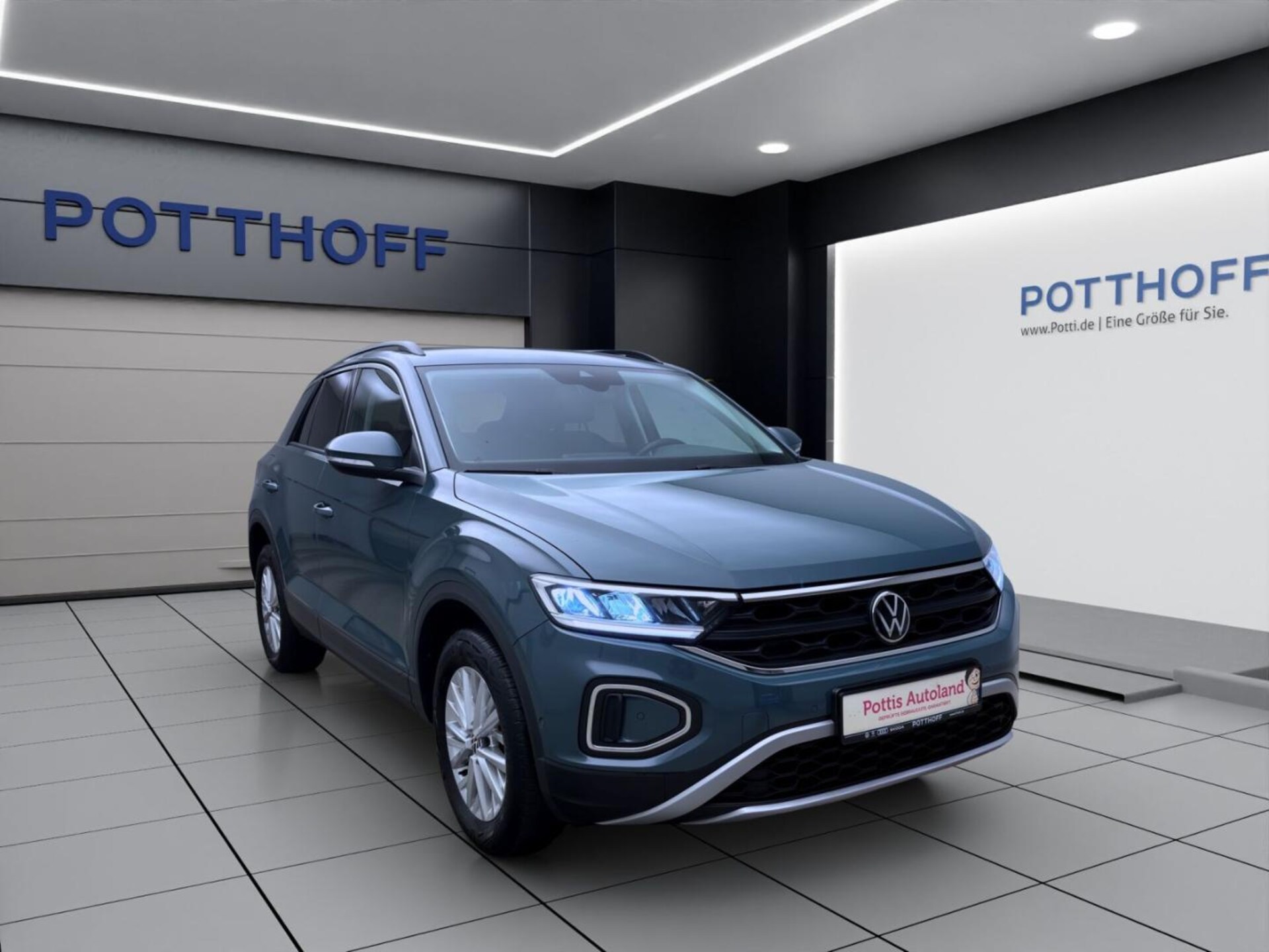 Volkswagen T-Roc Life