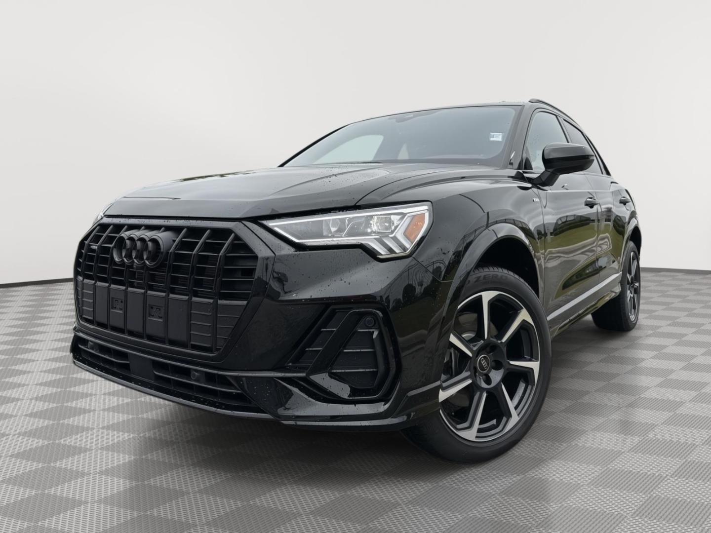 2025 Audi Q3 45 TFSI S Line Premium Plus quattro's photo
