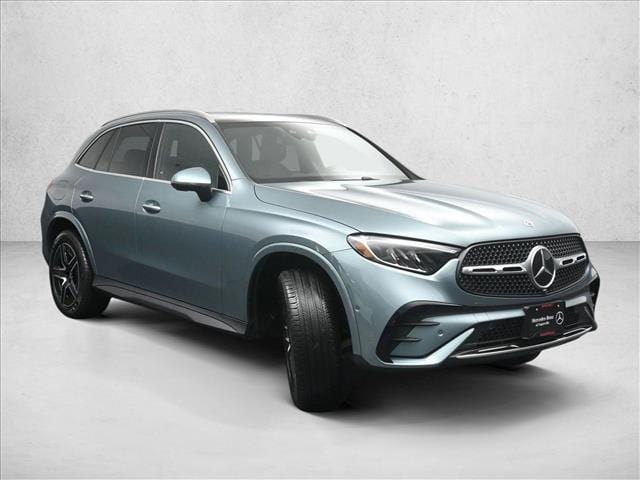 2026 Mercedes-Benz GLC 300