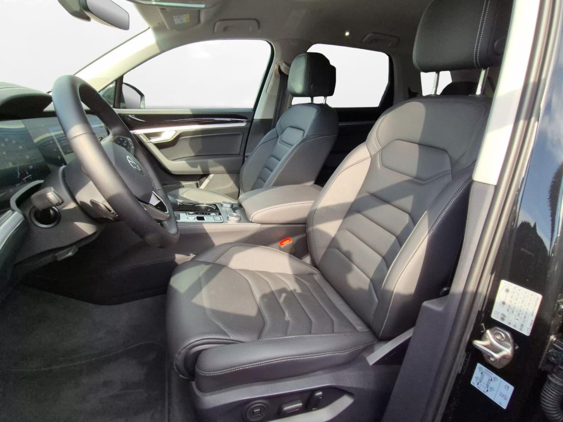 Volkswagen Touareg Basis-Modell