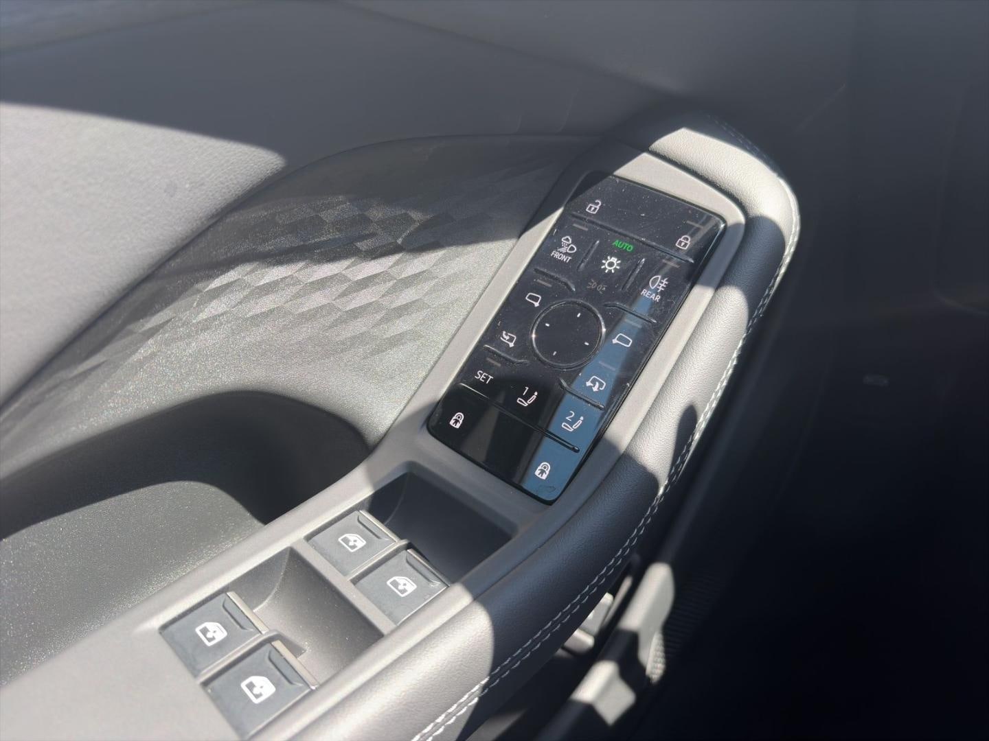 Bild über Audi A6 Avant TDI 150 kW S tronic - für weitere Informationen kontaktieren Sie den Audi Partner
