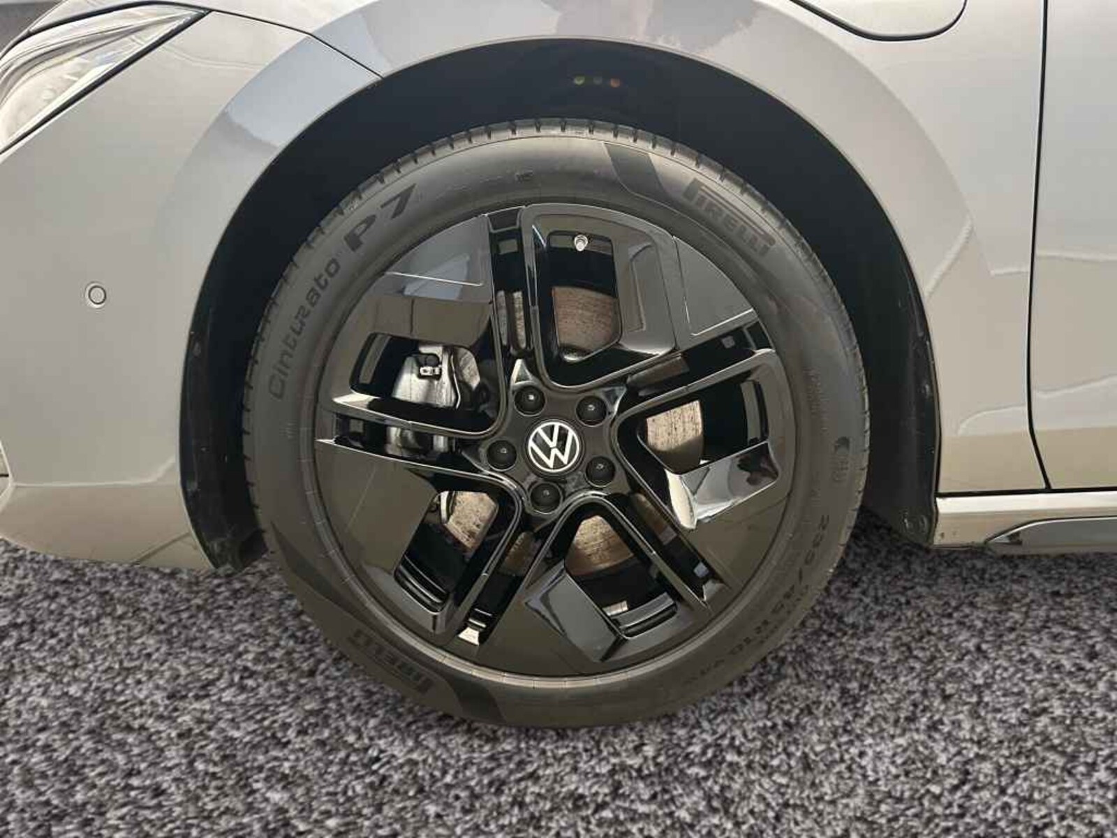 Volkswagen Passat – Bild 4