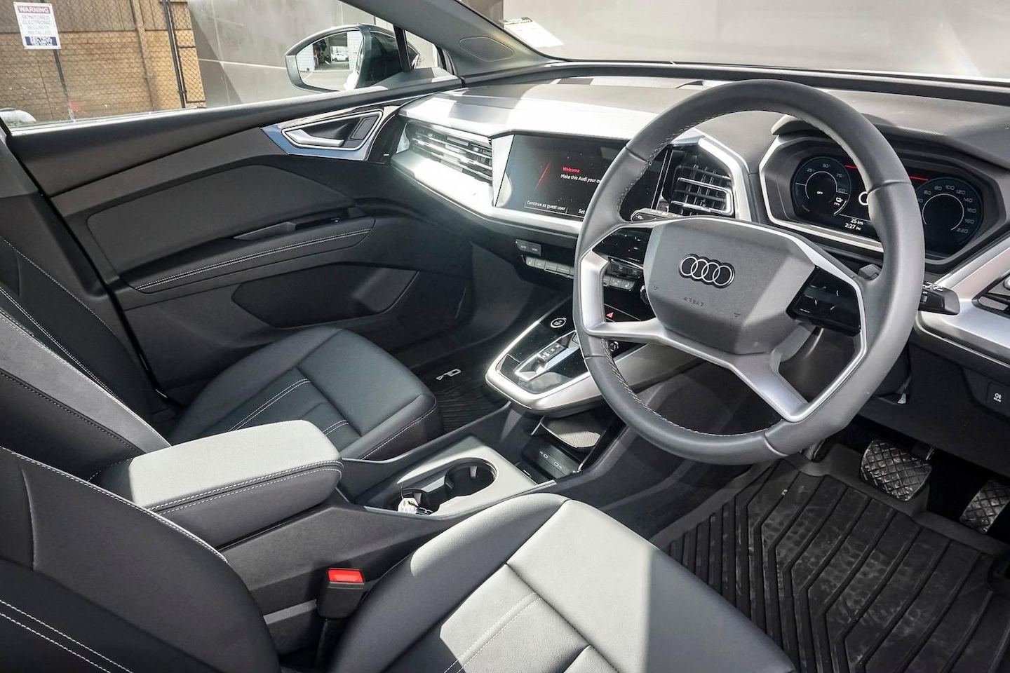 Image about Audi Q4 e-tron e-tron