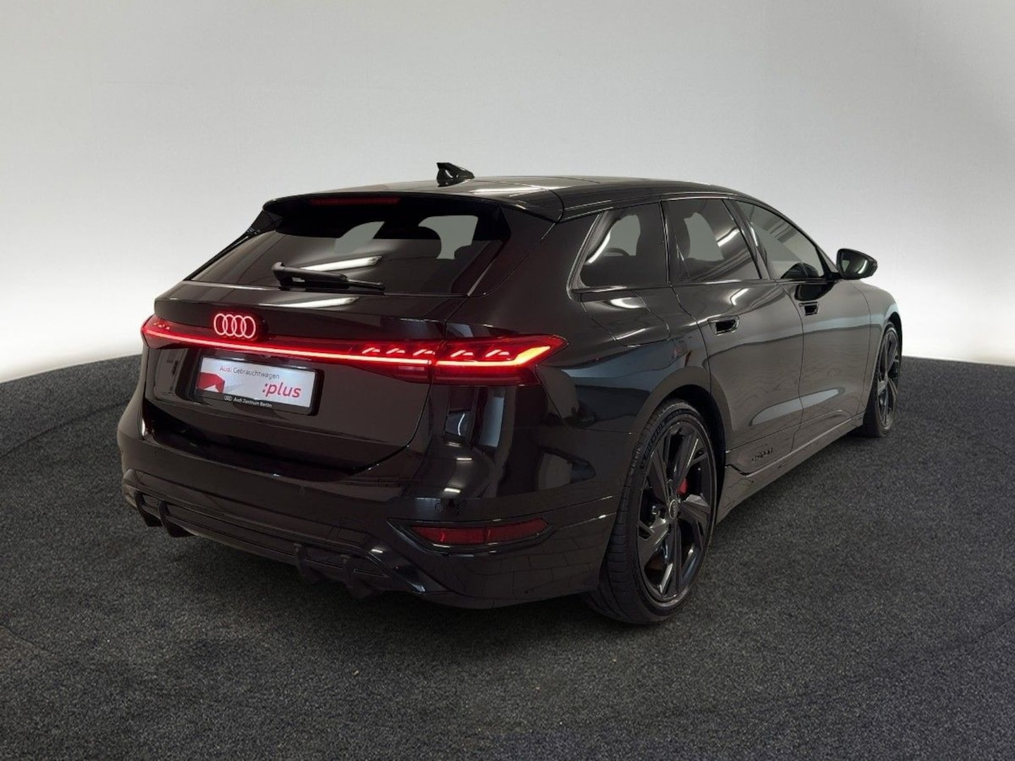 Bild über Audi S6 Avant e-tron e-tron quattro - für weitere Informationen kontaktieren Sie den Audi Partner