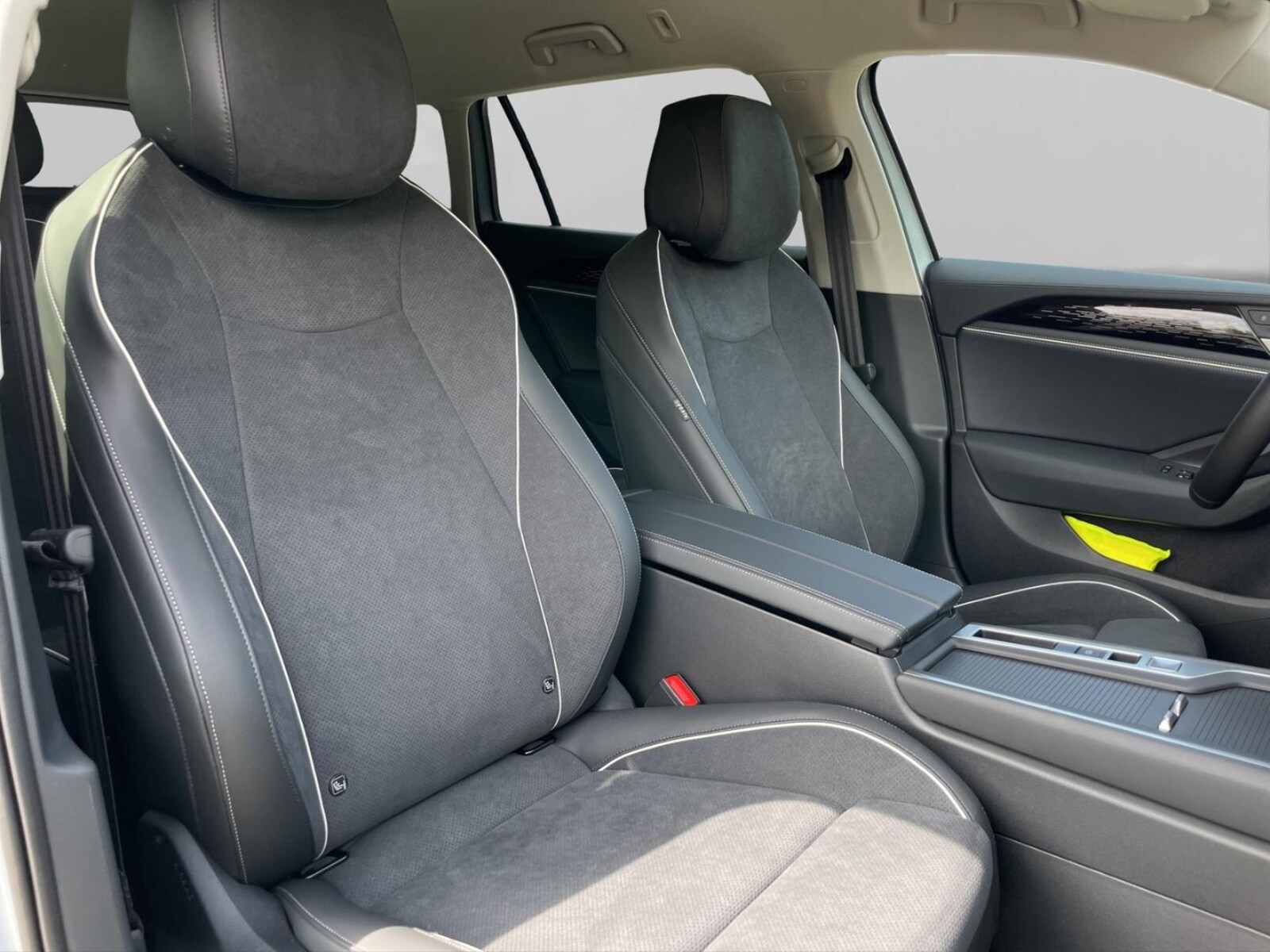 Volkswagen Passat – Bild 17